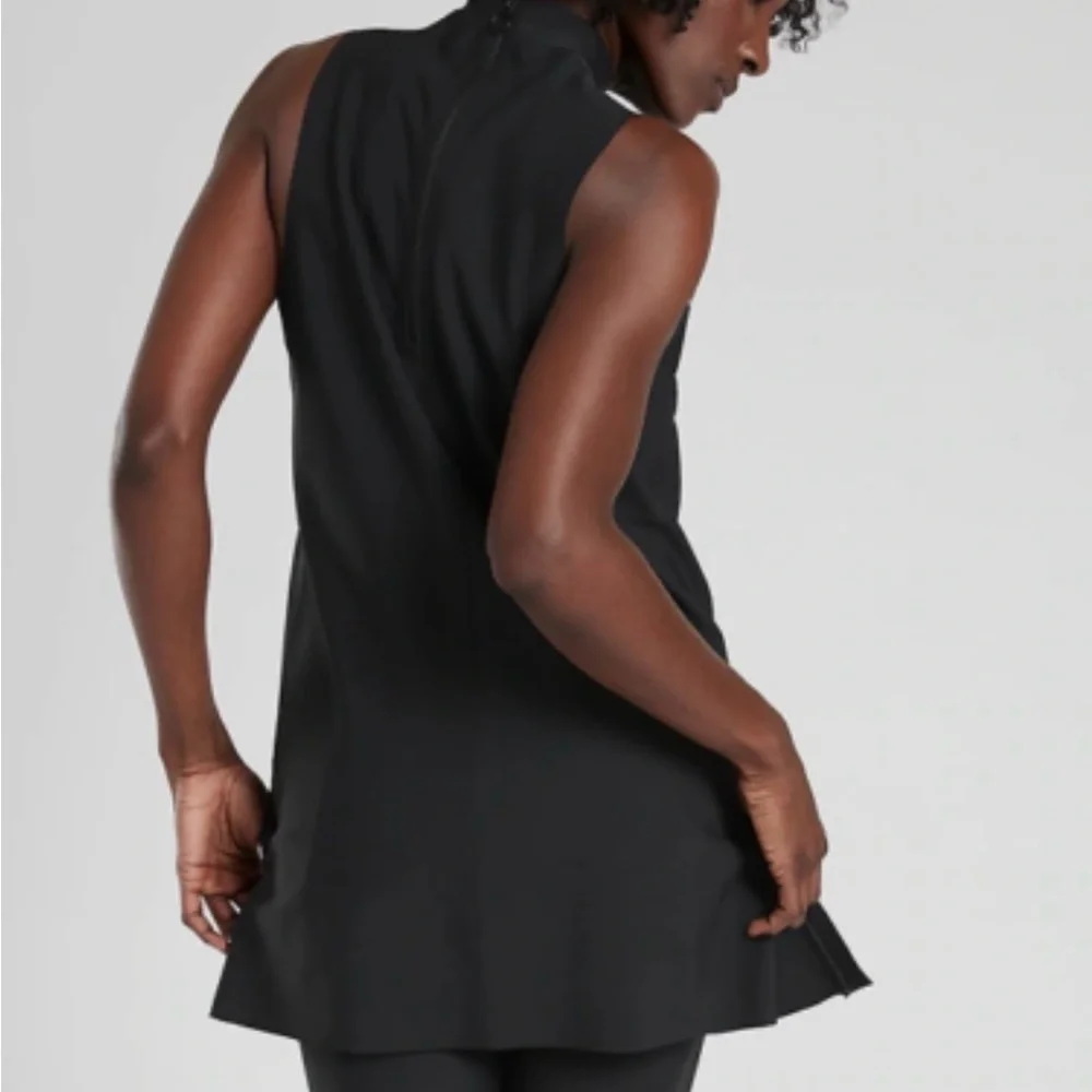 Athleta Interstellar Bike Tunic in Black NWT - Picture 5 of 6